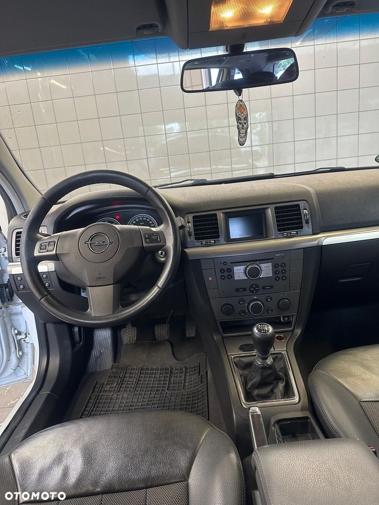 Opel Vectra 1.9 CDTI DPF - 9