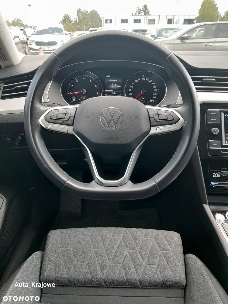 Volkswagen Passat 1.5 TSI EVO Business - 12