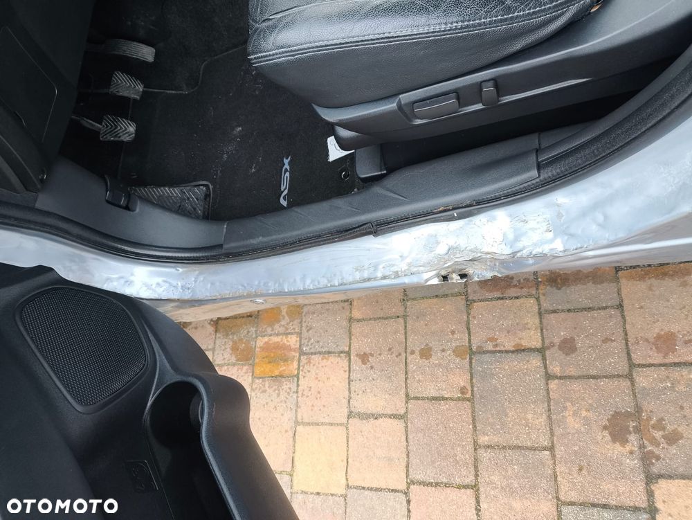 Mitsubishi ASX 1.8 DI-D 2WD Diamant Edition - 18