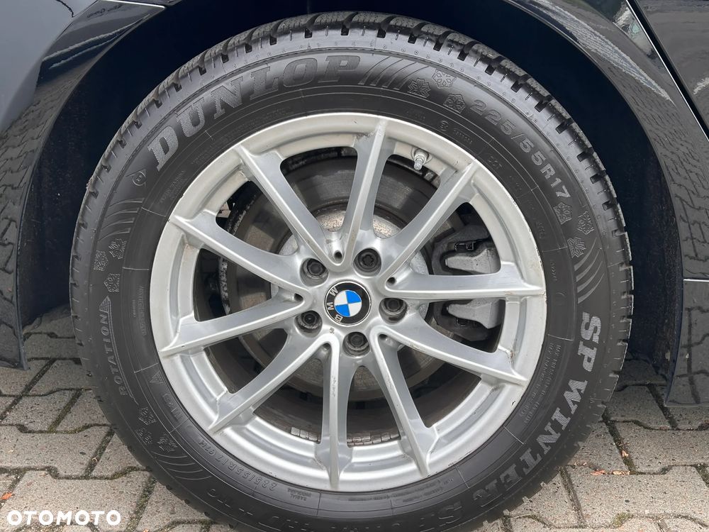 BMW Seria 5 520d xDrive MHEV - 7
