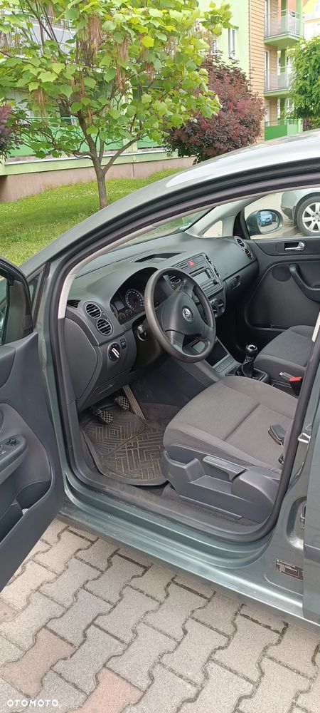 Volkswagen Golf Plus 1.6 FSI Comfortline - 6
