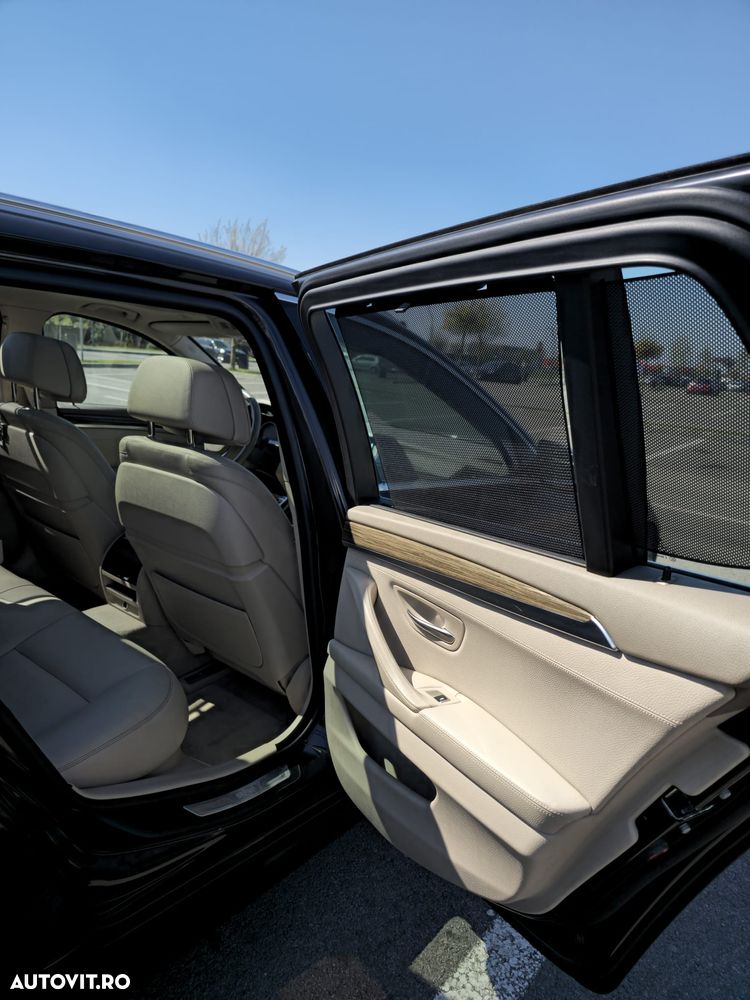 BMW Seria 5 525d Sport-Aut. Modern Line - 20