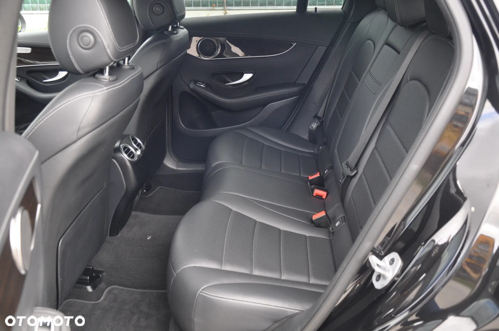 Mercedes-Benz GLC Coupe 220 d 4-Matic - 35