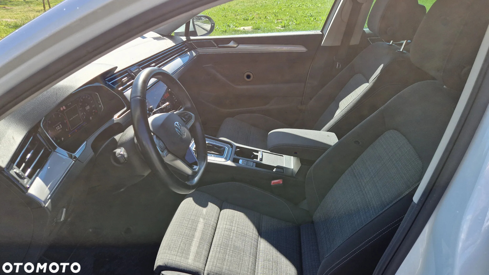 Volkswagen Passat 2.0 TDI EVO Elegance DSG - 12