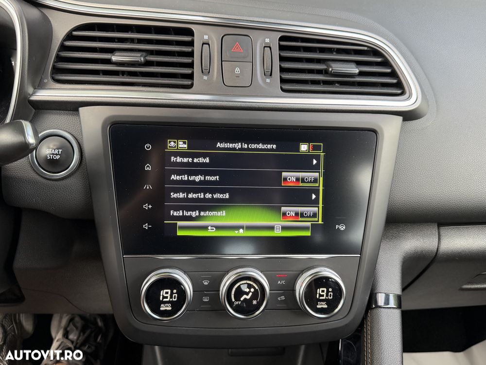 Renault Kadjar TCe 140 GPF BLACK EDITION - 21