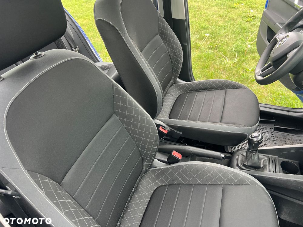 Skoda Fabia 1.0 Ambition - 13