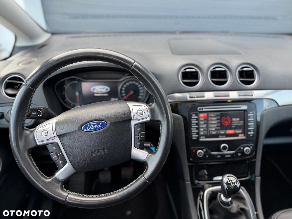 Ford S-Max 2.0 TDCi DPF Titanium - 21