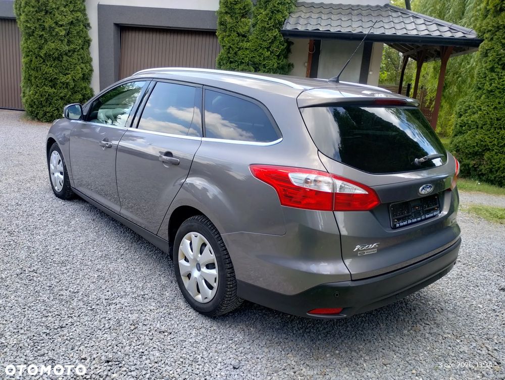Ford Focus 1.6 TDCi ECOnetic 99g Start-Stopp-System Titanium - 11