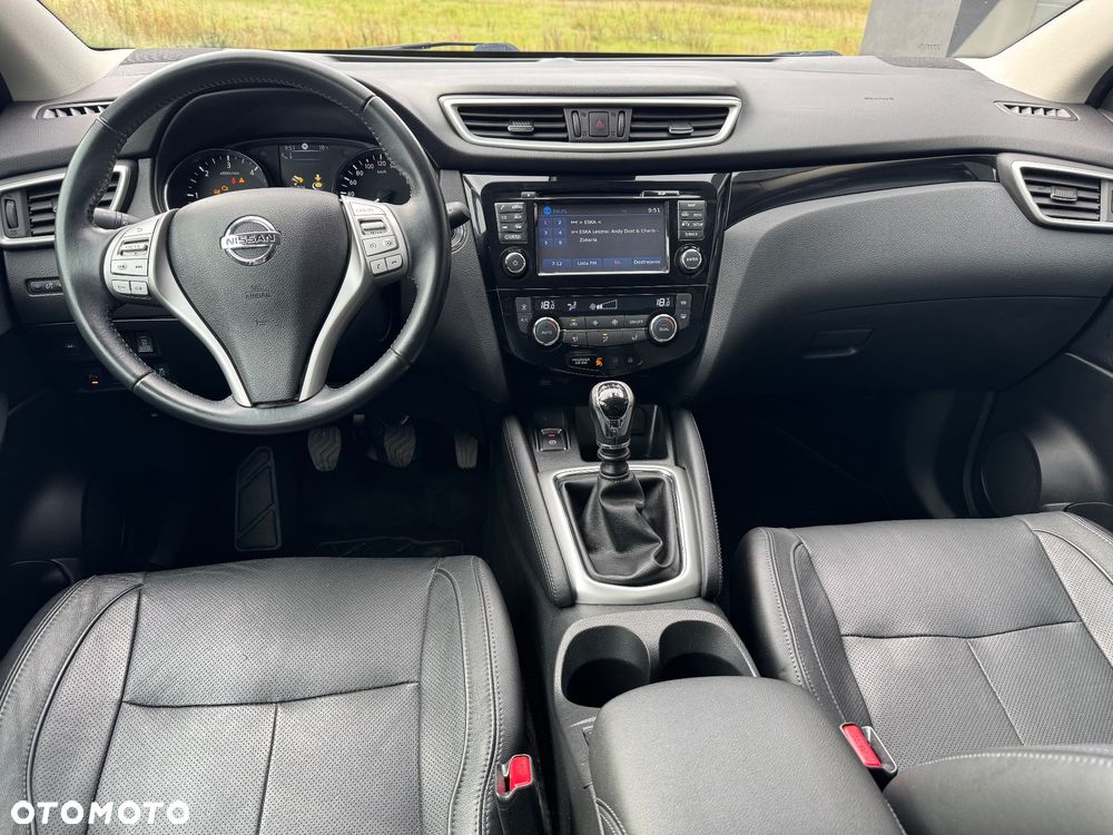 Nissan Qashqai 1.6 DCi 4x4 Black Edition EU6 - 14