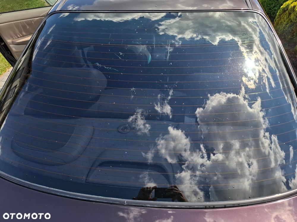 Honda Accord 3.0i ES - 28