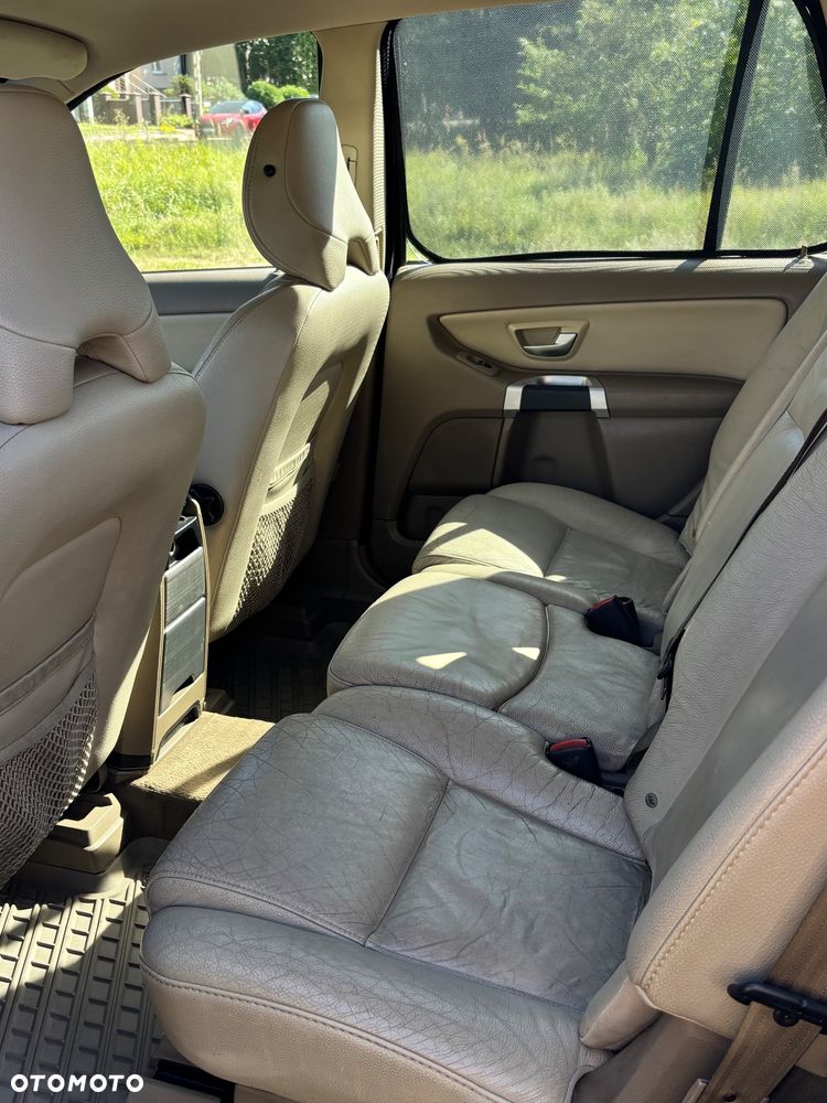 Volvo XC 90 D5 AWD Executive - 11