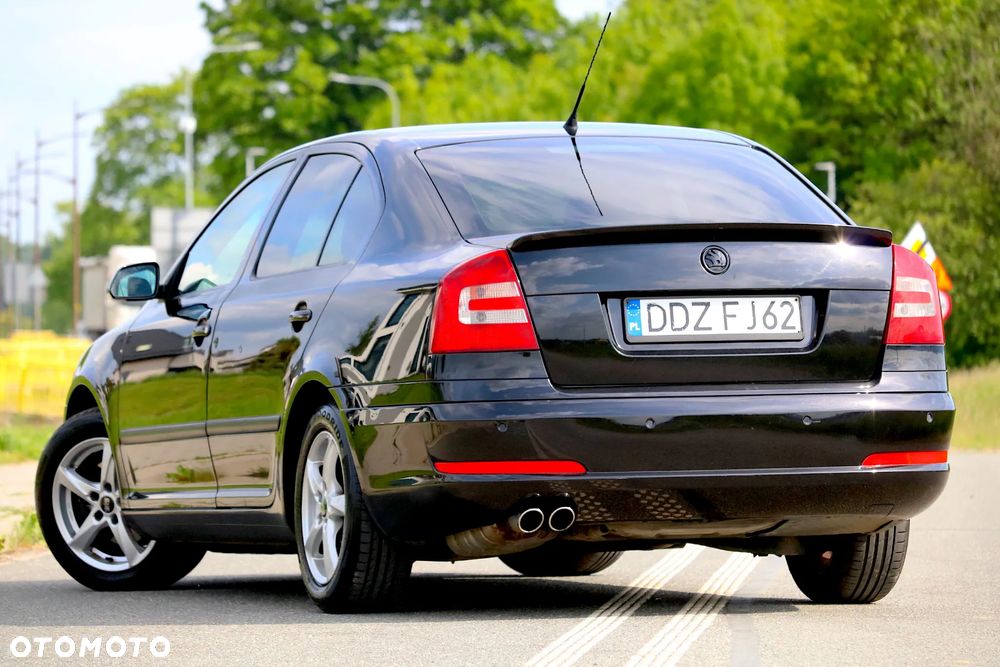Skoda Octavia 2.0 TDI DPF Elegance - 22