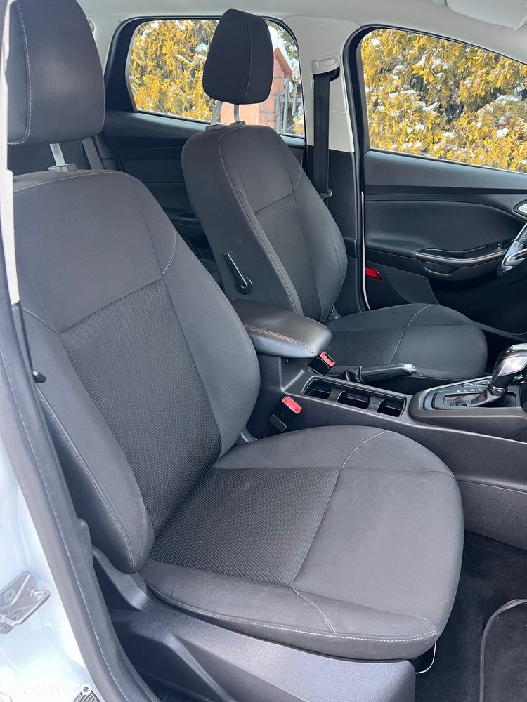 Ford Focus 2.0 EcoBlue STart-Stopp-System ACTIVE - 31