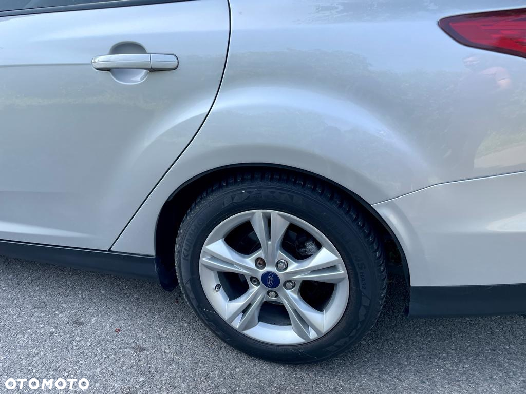 Ford Focus - 10