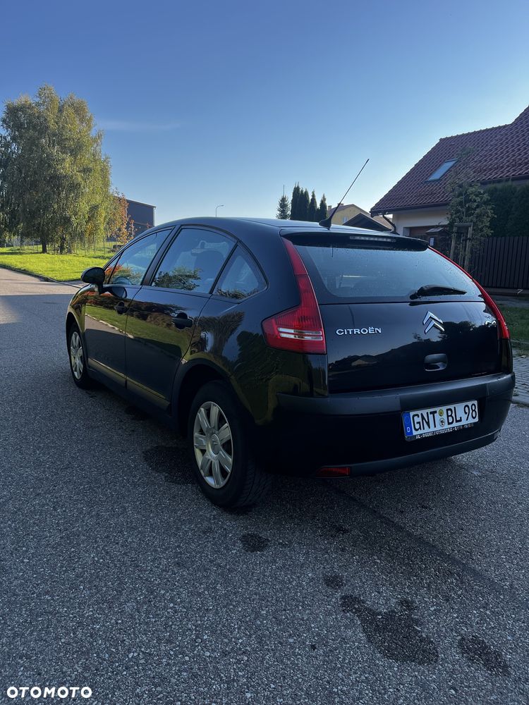 Citroen C4 2009 photo 3