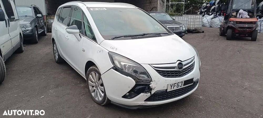 Dezmembrari / Dezmembrez Opel (Vauxhall) Zafira C A20DT cutie viteze manuală 5 trepte - myj cod culoare GAZ (40R) - 1