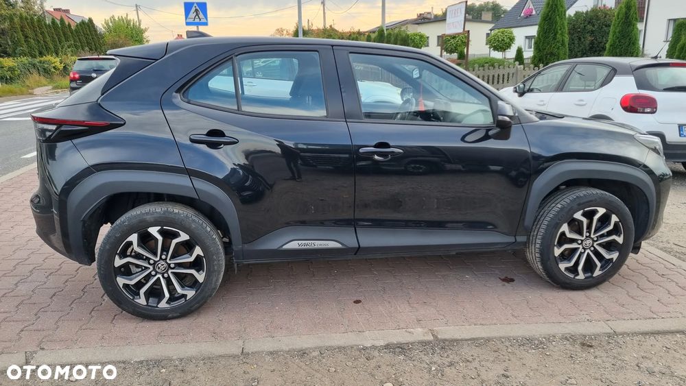 Toyota Yaris Cross Hybrid 1.5 Executive 4x4 - 2