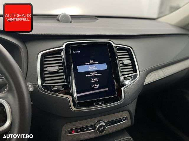 Volvo XC 90 - 30