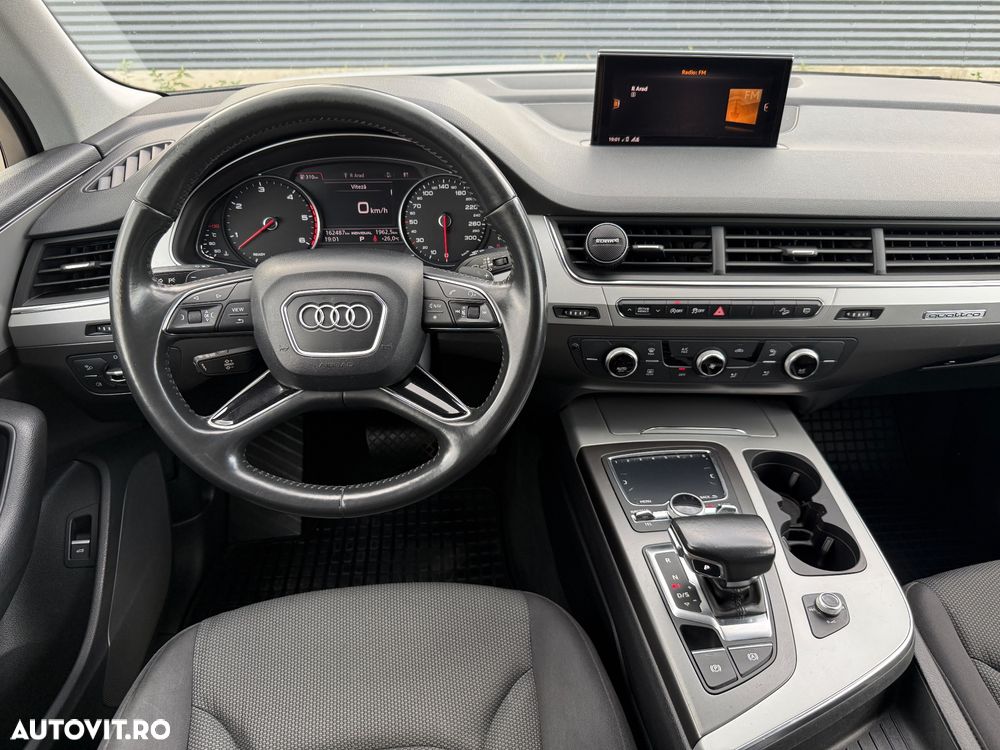 Audi Q7 - 7
