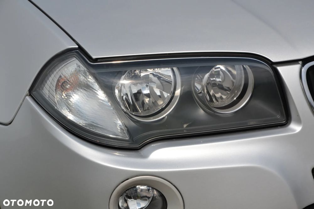 BMW X3 xDrive20i - 31