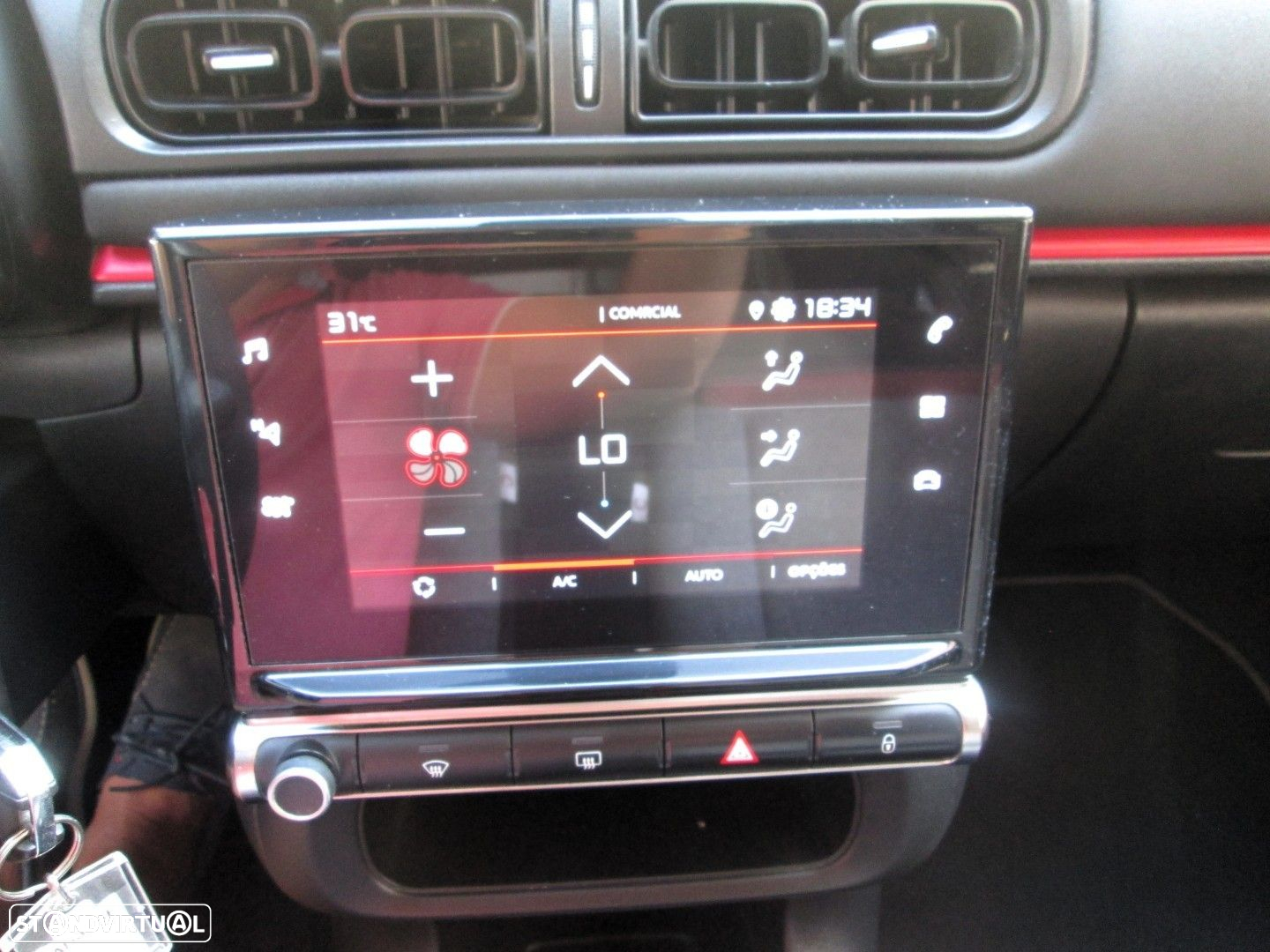 Citroën C3 1.2 PureTech C-Series - 10