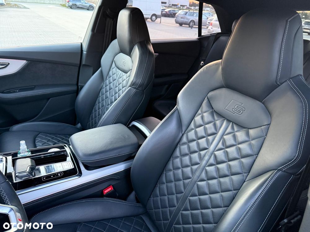 Audi Q8 50 TDI mHEV Quattro Tiptronic - 34