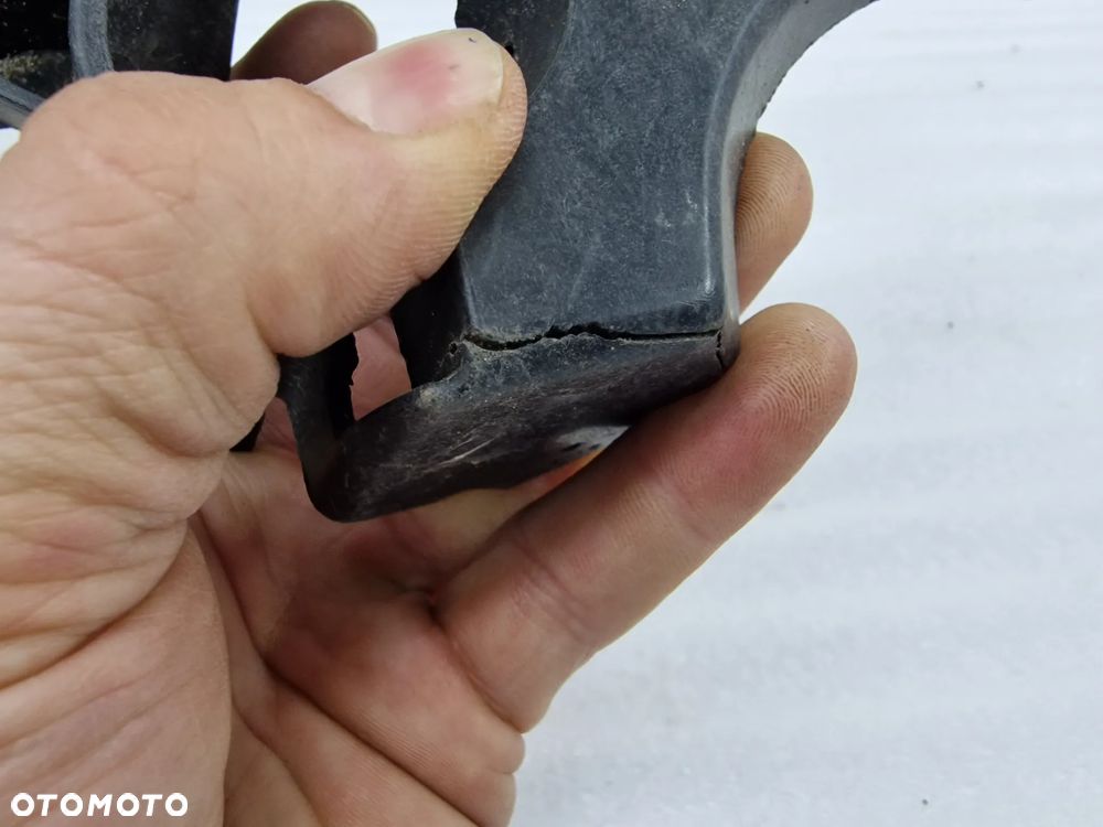 AUDI A4 B8 LIFT 11- LEWY ŚLIZG POD LAMPE /  MOCOWANIE LAMPY , NR 8K0805607B , NR AUKCJI SL56 - 37