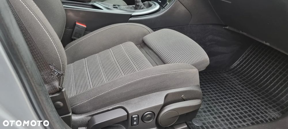 Opel Insignia 2.0 CDTI ecoFLEX Start/Stop Innovation - 17