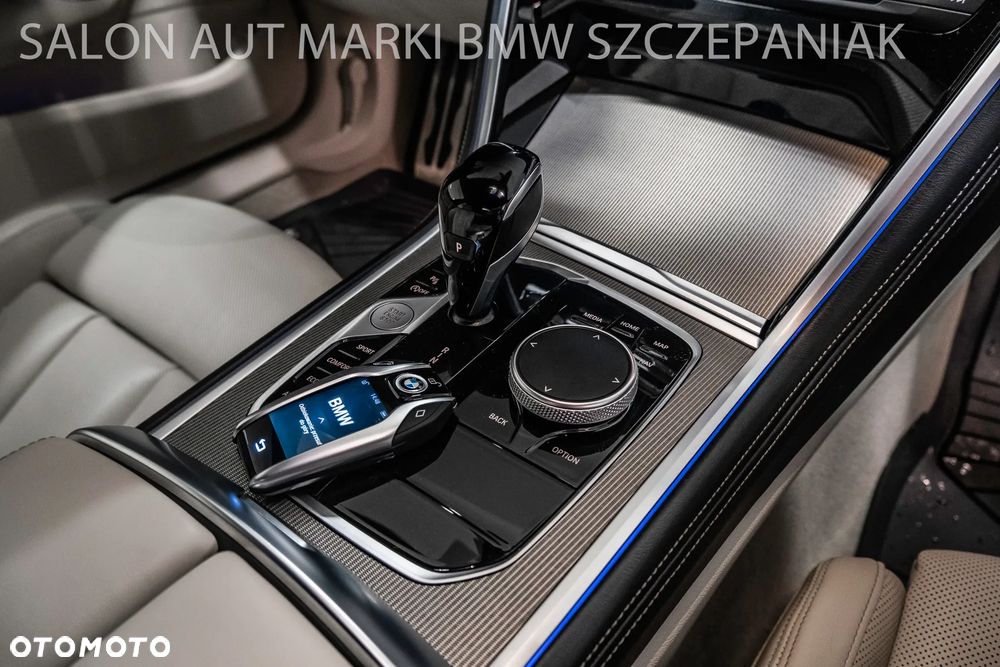 BMW Seria 8 840i xDrive - 35