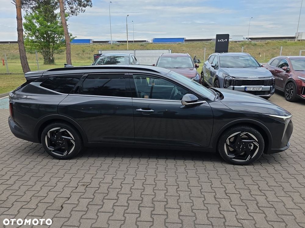Kia K4 - 6