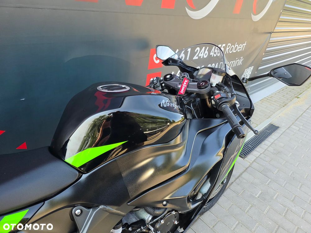 Kawasaki ZX - 24