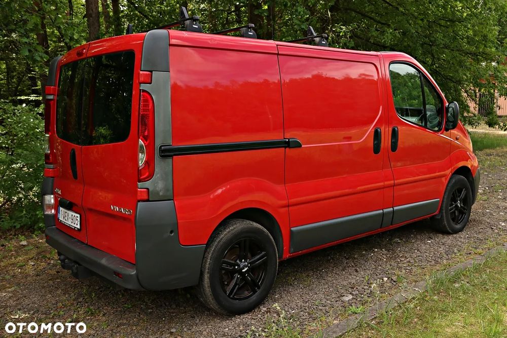 Opel Vivaro - 18