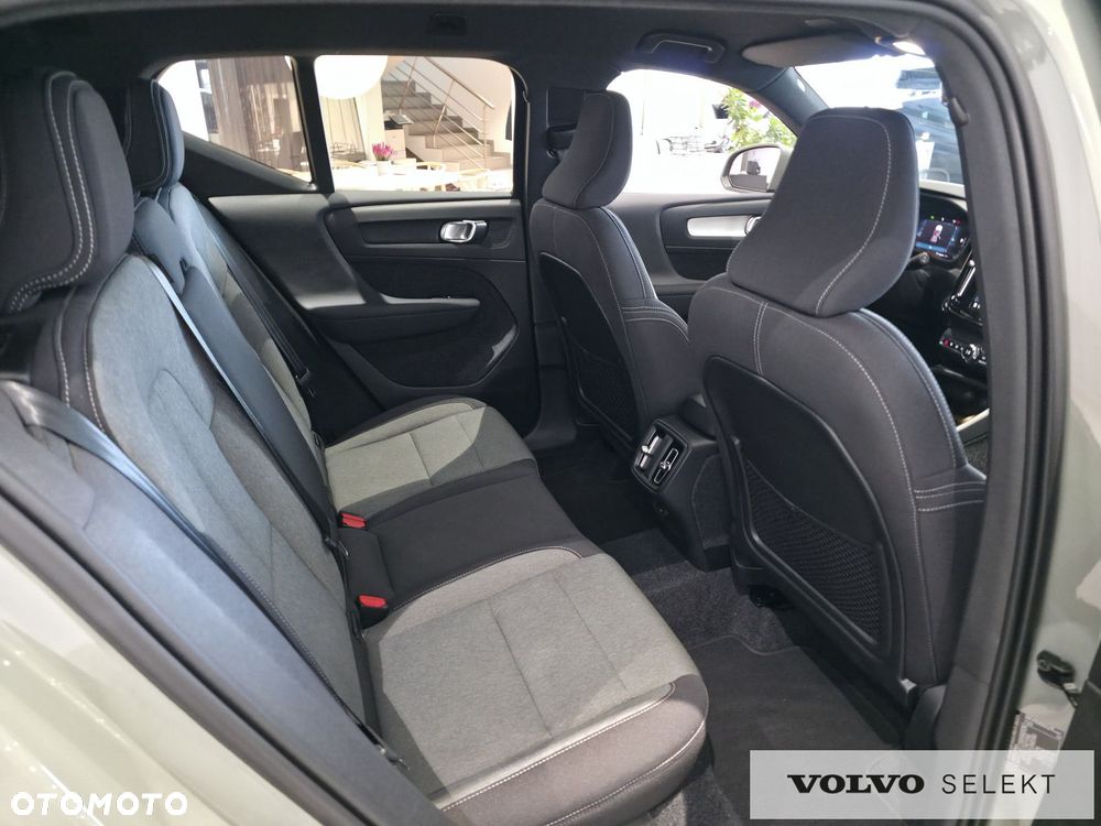 Volvo XC 40 - 21