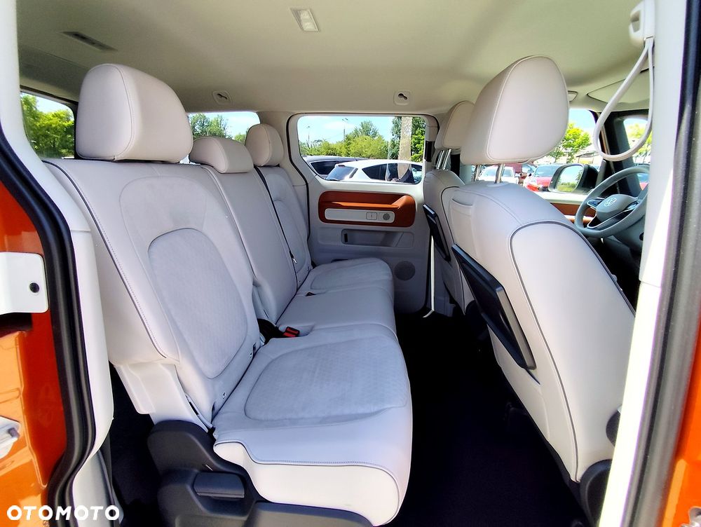 Volkswagen ID. Buzz 82kWh Pro - 9