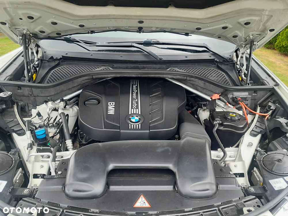 BMW X5 xDrive25d - 11