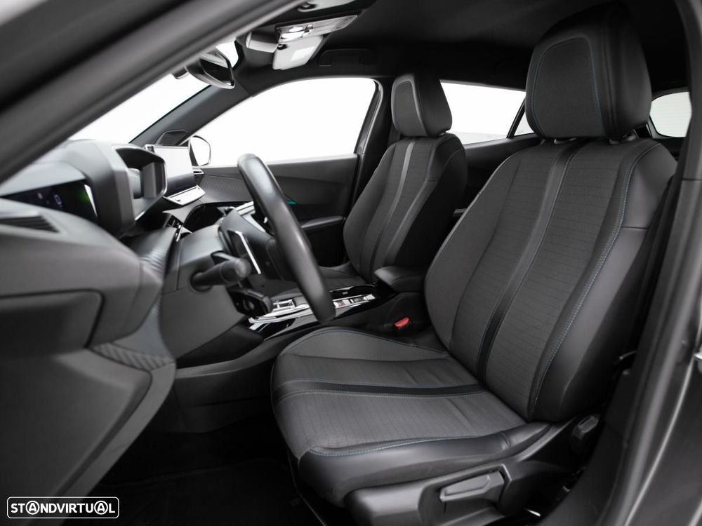 Peugeot 2008 1.5 BlueHDi Allure EAT8 - 8