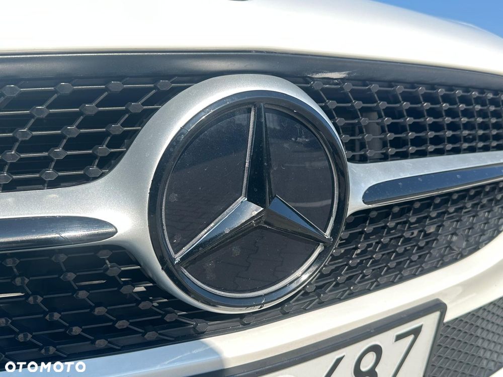 Mercedes-Benz CLA 250 4Matic 7G-DCT AMG Line - 4