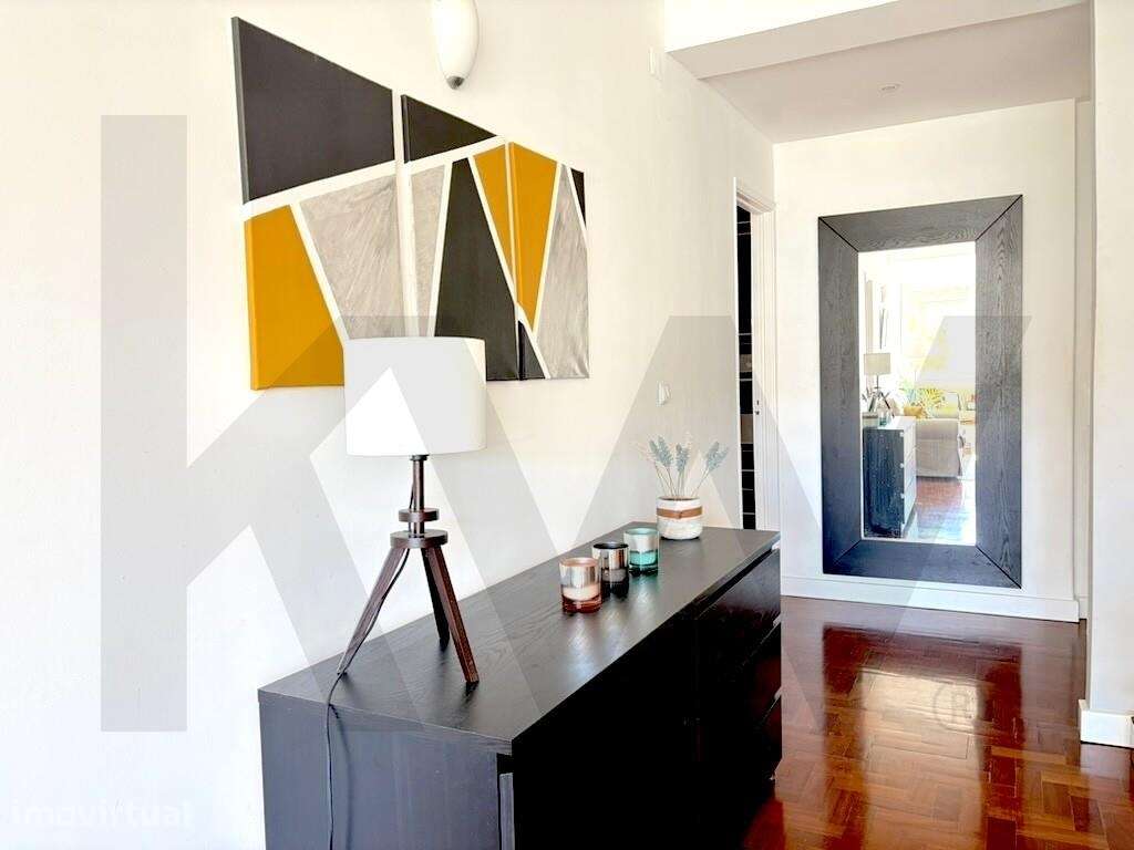 T3 com 110 m2 e 2 WC em Olivais Sul | 3.º andar com elevador - Grande imagem: 2/31