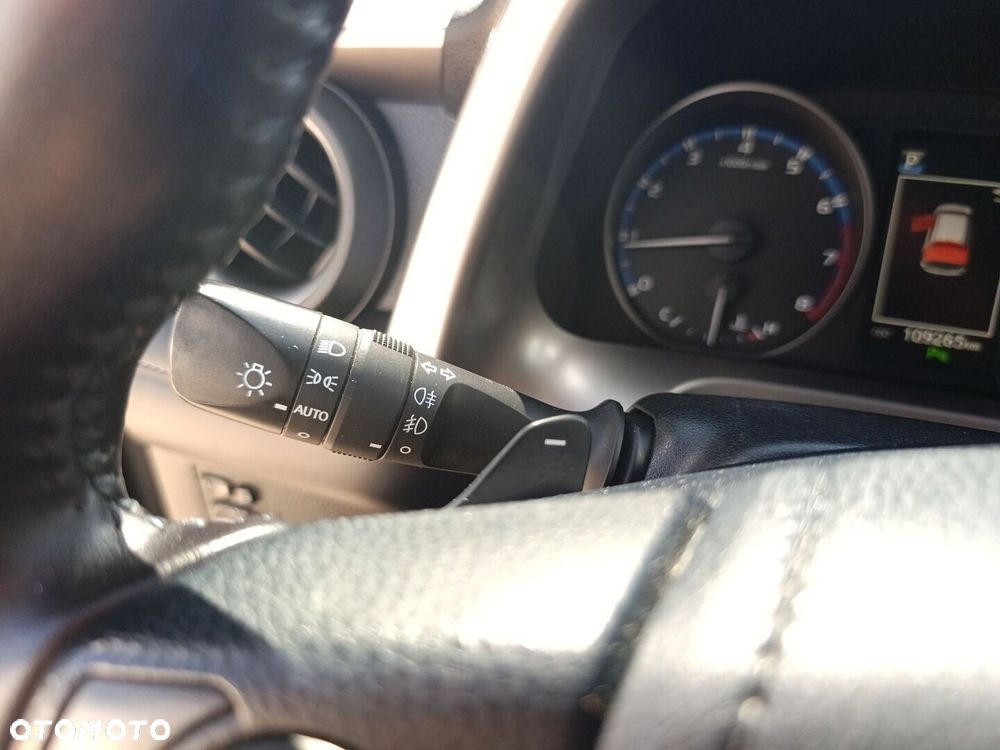 Toyota RAV4 - 27