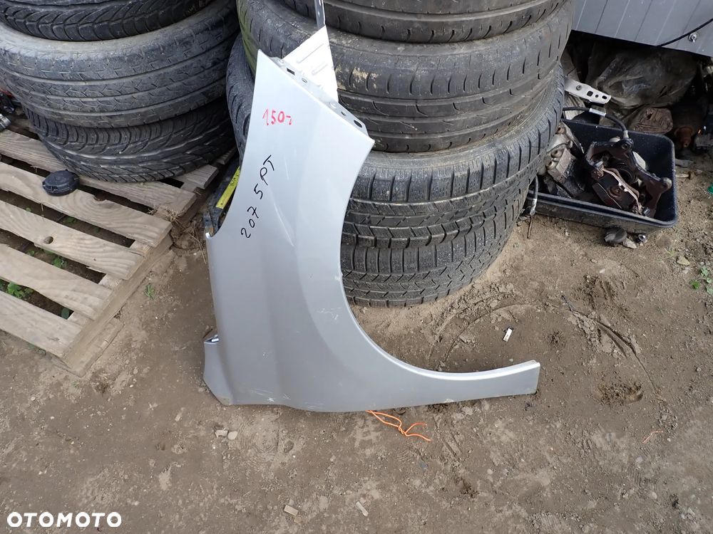 PEUGEOT 207 5PT BŁOTNIK PRAWY - 1