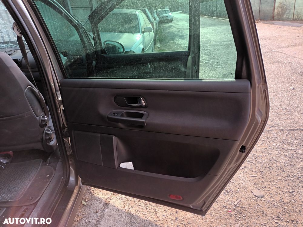 Dezmembrari  VW SHARAN (7M)  1995  > 2010 2.0 TDI Motorina - 18