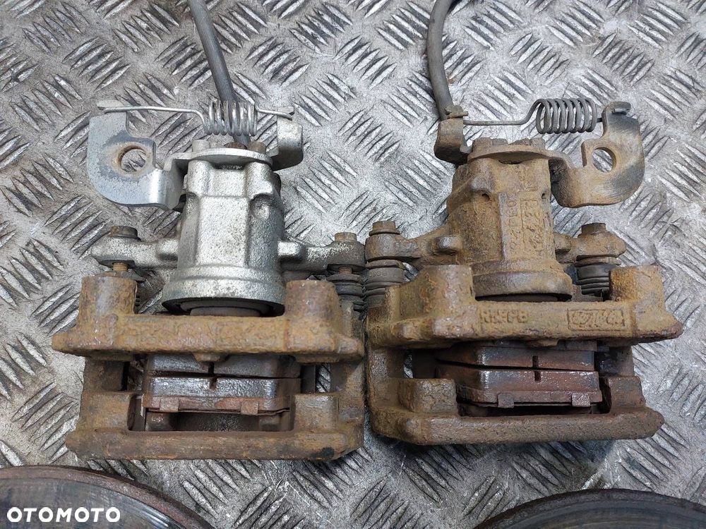 TARCZE HAMULCOWE TYŁ + KLOCKI + ZACISKI FORD MONDEO MK3 - 3