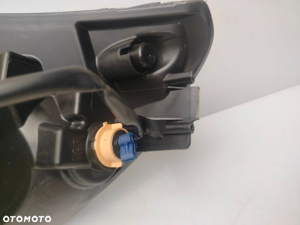 SUZUKI SWIFT MK6 04R- REFLEKTOR LEWY PRZÓD LAMPA LEWA PRZEDNIA - 3