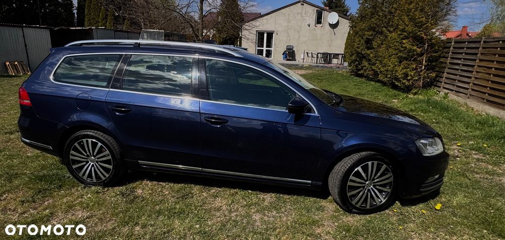 Volkswagen Passat 2.0 TDI Highline - 5