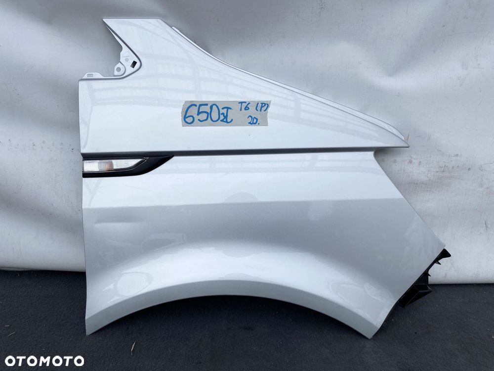 VW TRANSPORTER T6 15- BŁOTNIK PRZEDNI PRZÓD PRAWY SREBRNY METALIK 7E0821196 - 1