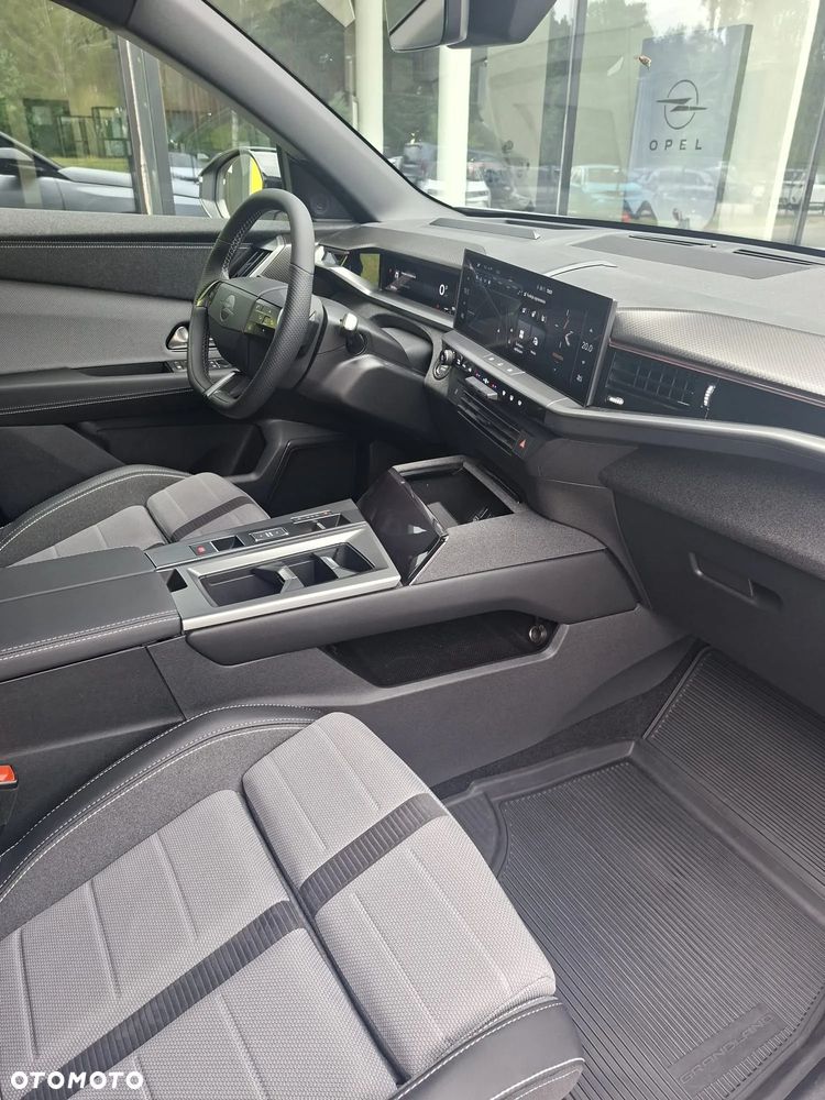 Opel Grandland - 23
