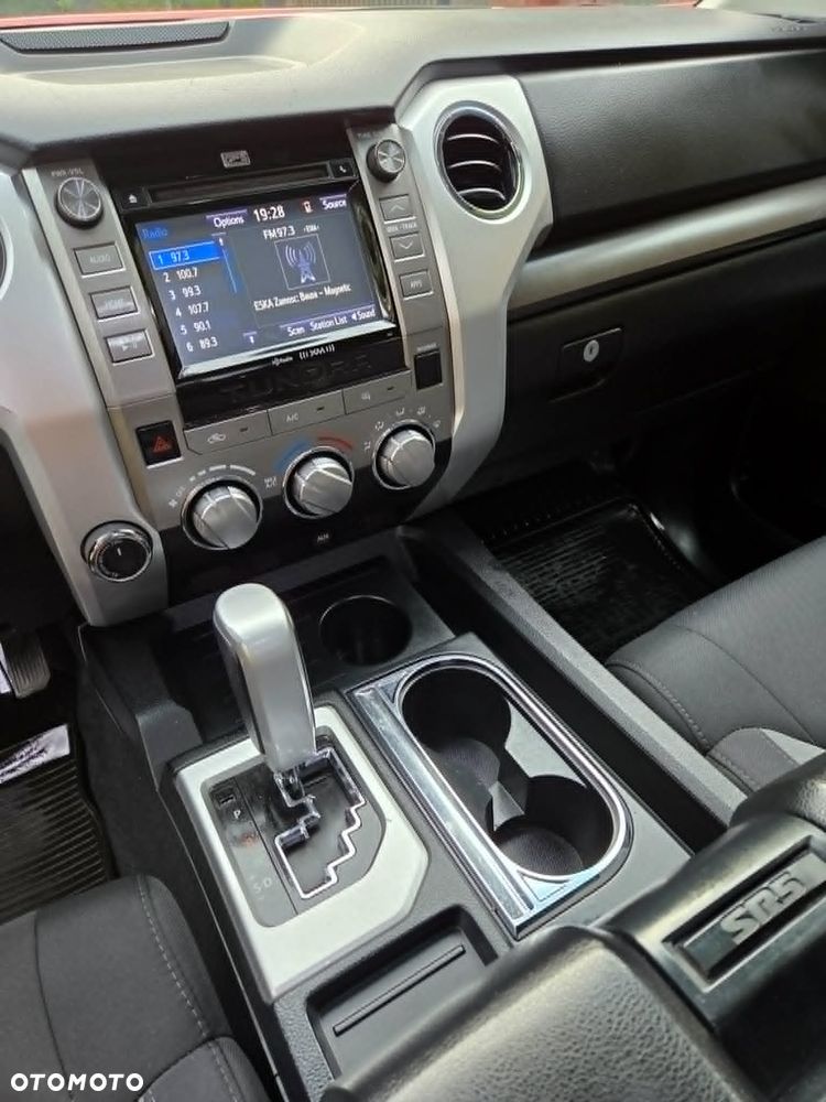 Toyota Tundra 5.7 4x4 Double Cab LB SR5 - 14