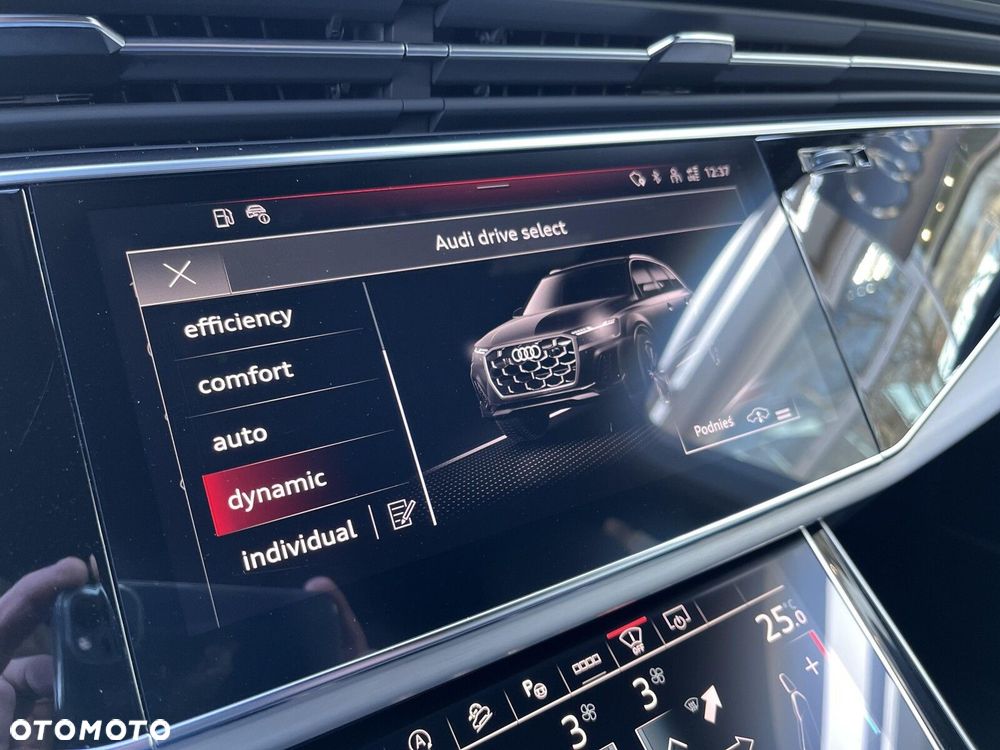 Audi Q7 - 29