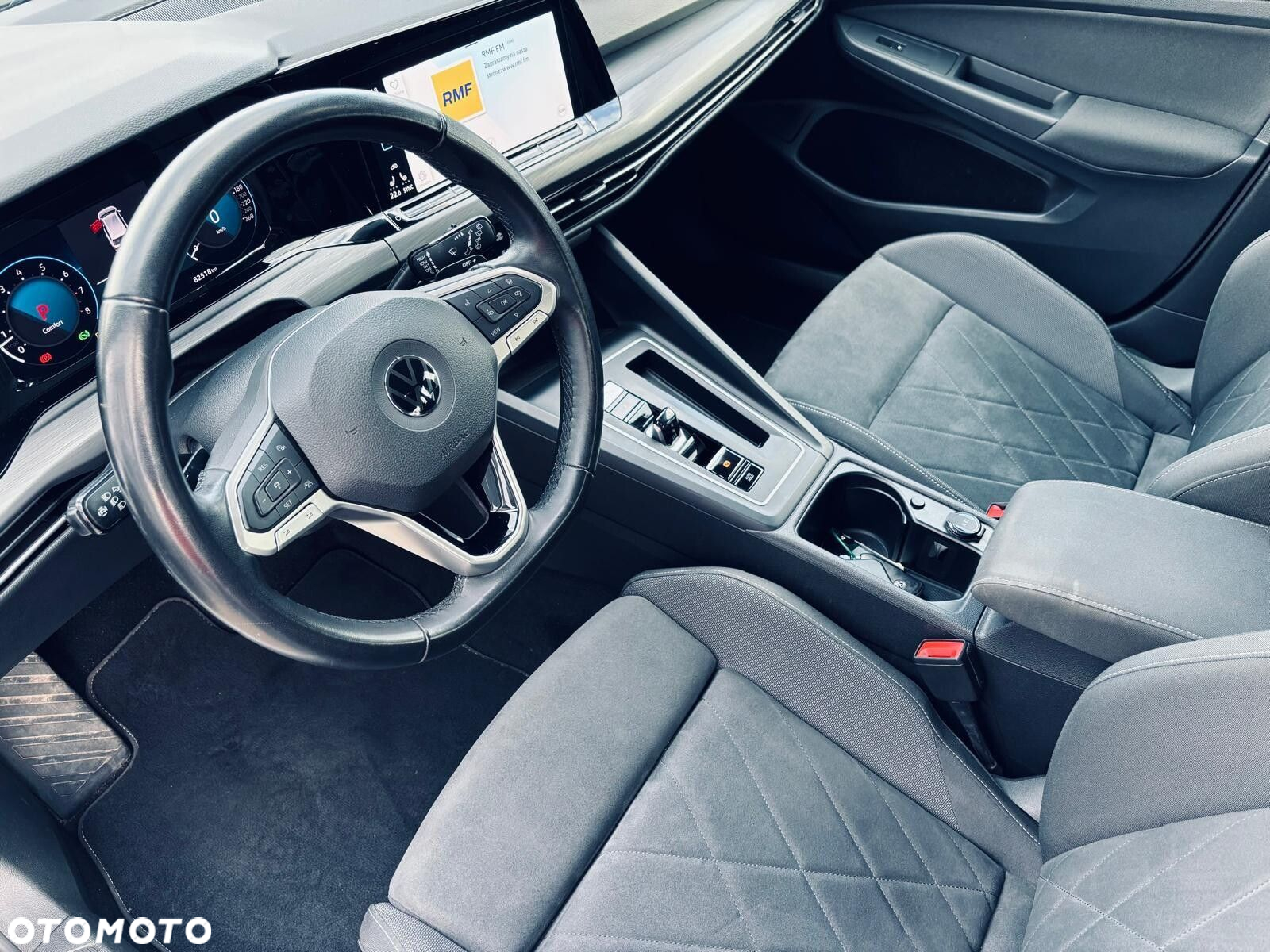 Volkswagen Golf - 13