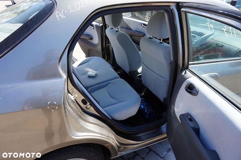 HONDA CITY IV 2007 NH701M 1.4 8V L13A8 82KM BEŻOWY na części - 13